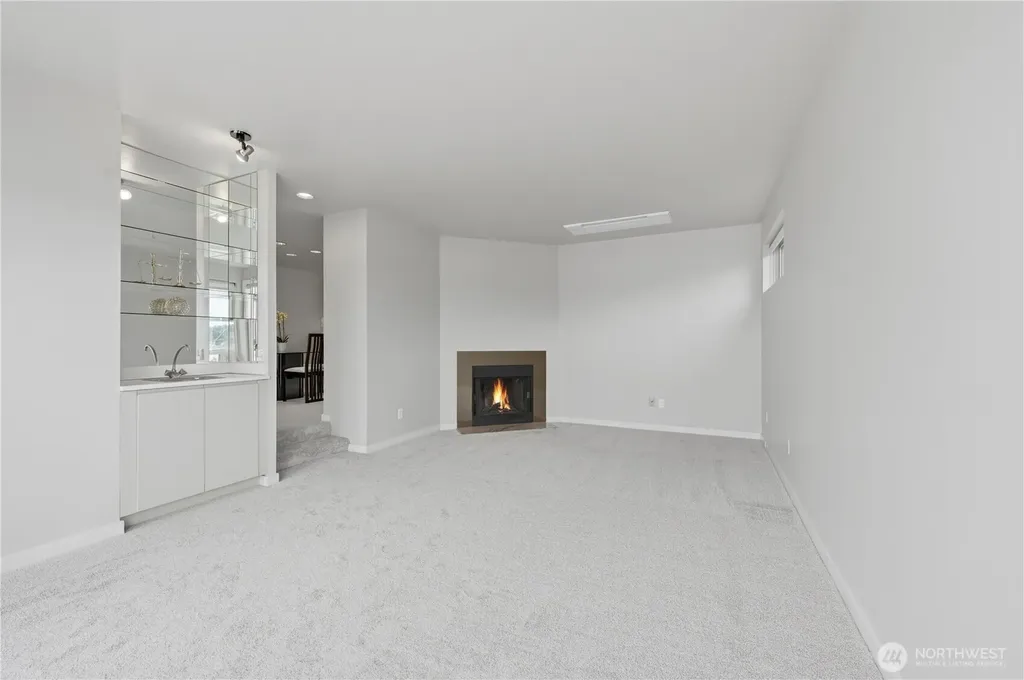 2115 Westlake Avenue N Seattle WA 98109