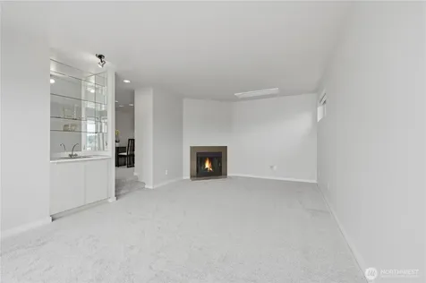 2115 Westlake Avenue N Seattle WA 98109