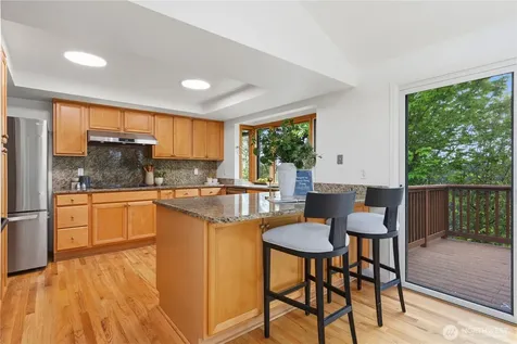 5617 134th Ave SE Bellevue WA 98006