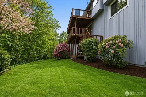 5617 134th Ave SE Bellevue WA 98006