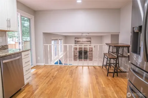 22039 NE 15th Street Sammamish WA 98074
