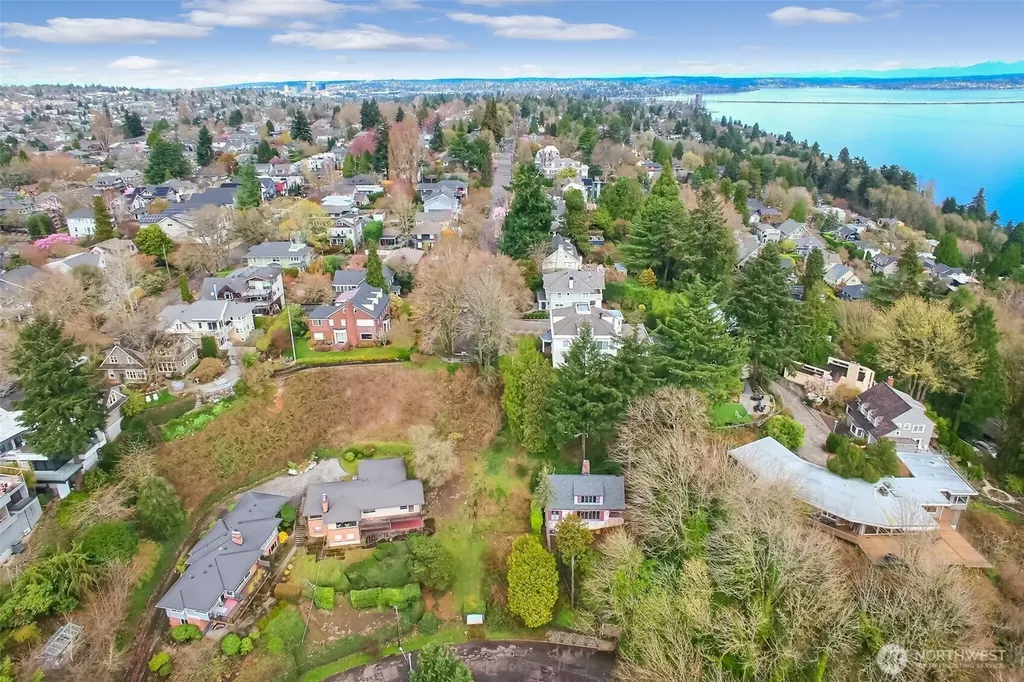 3502 E Terrace Street Seattle WA 98122