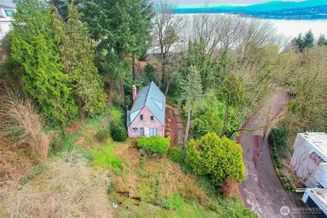 3502 E Terrace Street Seattle WA 98122