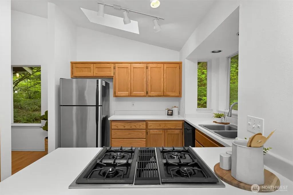 5 Horseshoe Circle Bellingham WA 98229