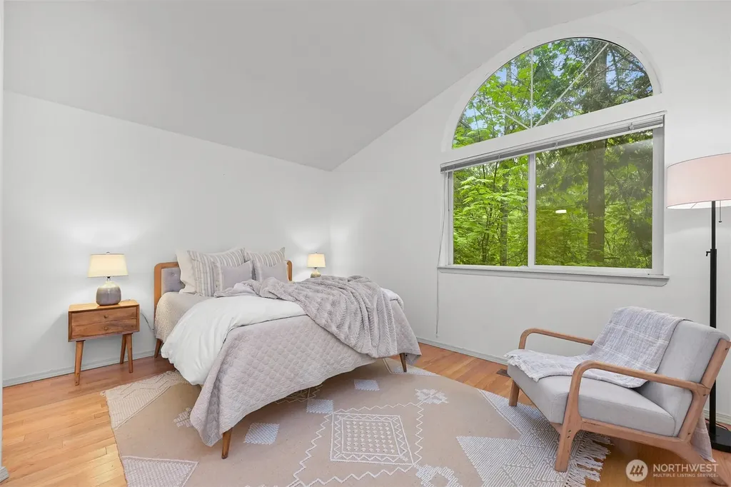 5 Horseshoe Circle Bellingham WA 98229