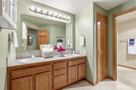 5197 Regan Road Cashmere WA 98815