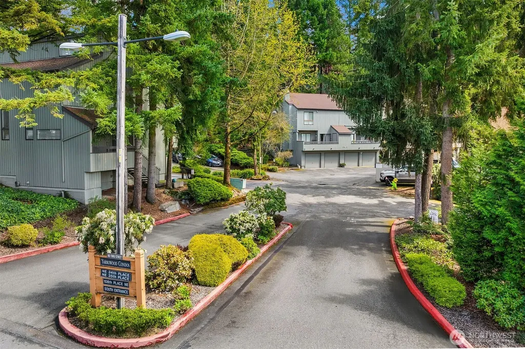 3506 108th Place NE Bellevue WA 98004