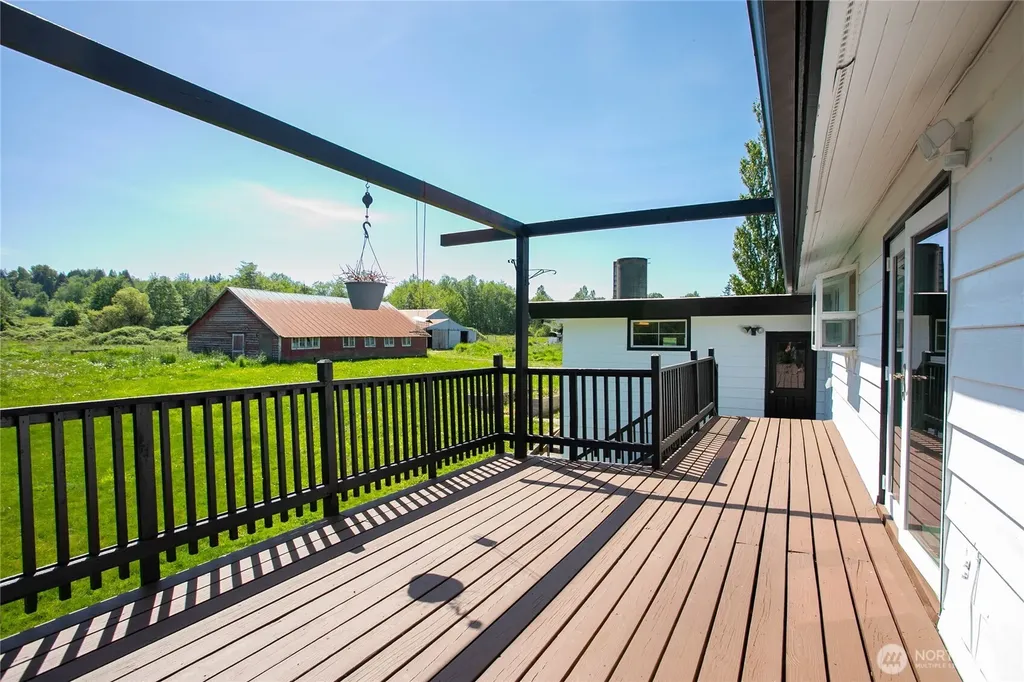 2515 Brown Road Ferndale WA 98248