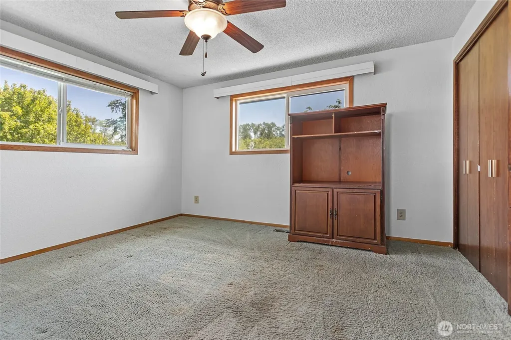 2515 Brown Road Ferndale WA 98248
