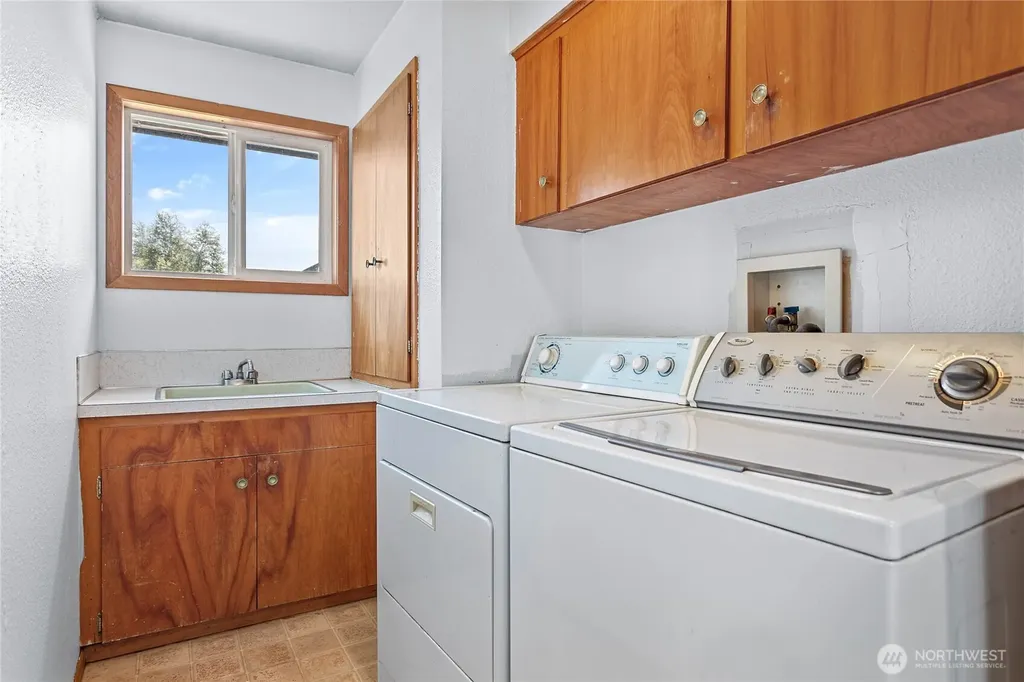 2515 Brown Road Ferndale WA 98248