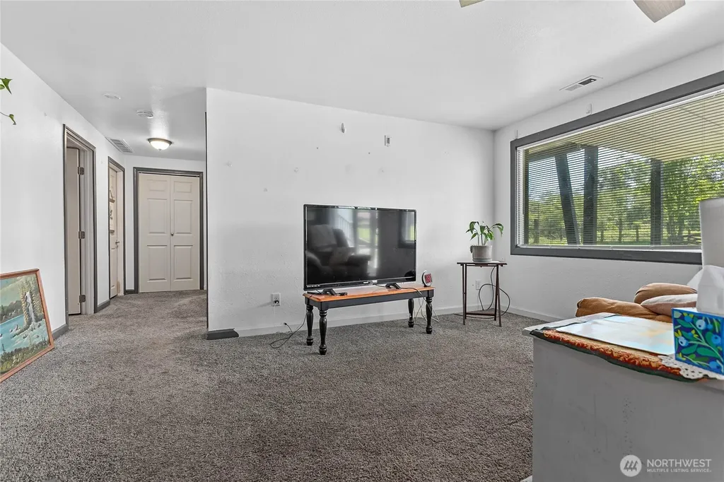2515 Brown Road Ferndale WA 98248