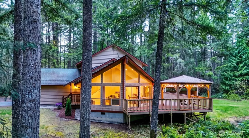 12677 Olympic View Road NW Silverdale WA 98383