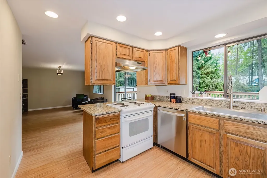 12677 Olympic View Road NW Silverdale WA 98383