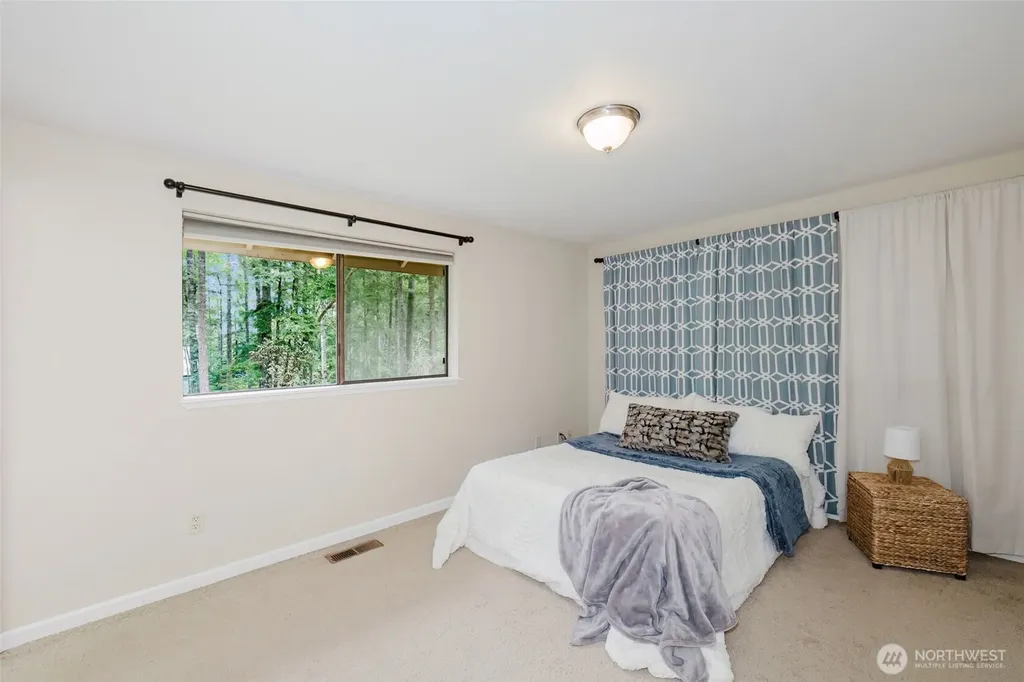 12677 Olympic View Road NW Silverdale WA 98383