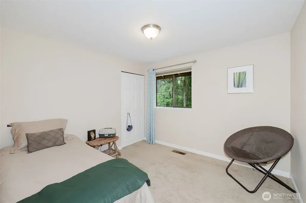 12677 Olympic View Road NW Silverdale WA 98383