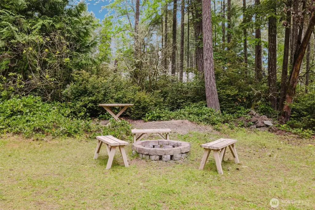 12677 Olympic View Road NW Silverdale WA 98383