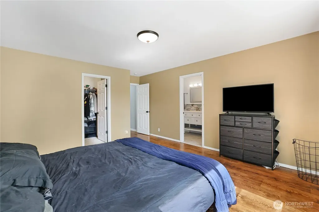 1105 Boatman Avenue NW Orting WA 98360