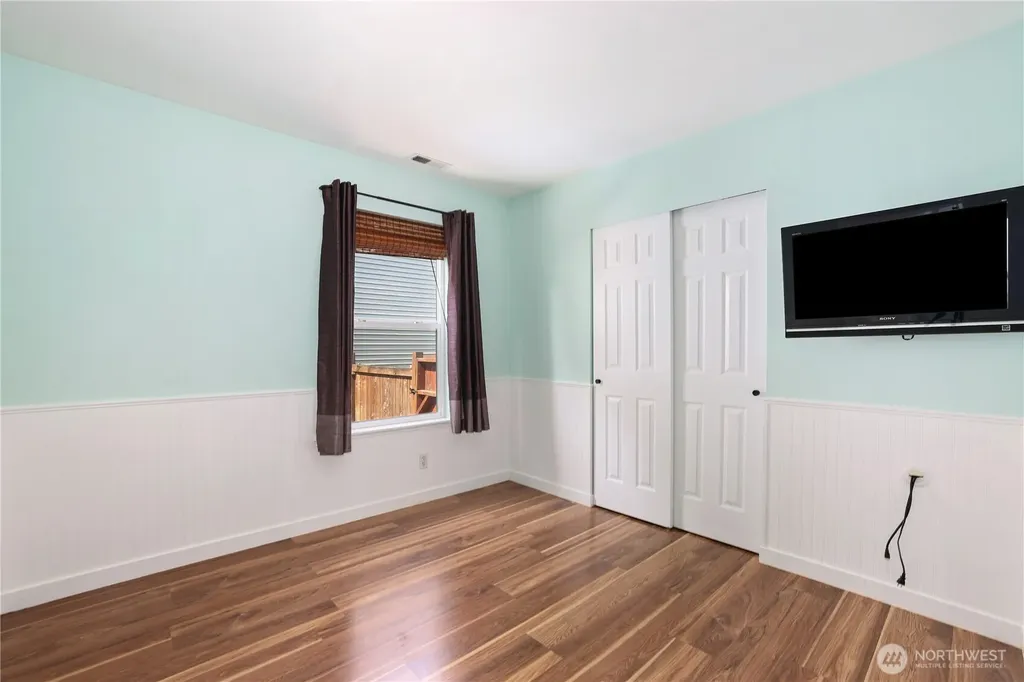 1105 Boatman Avenue NW Orting WA 98360