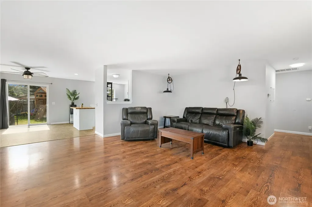 1105 Boatman Avenue NW Orting WA 98360