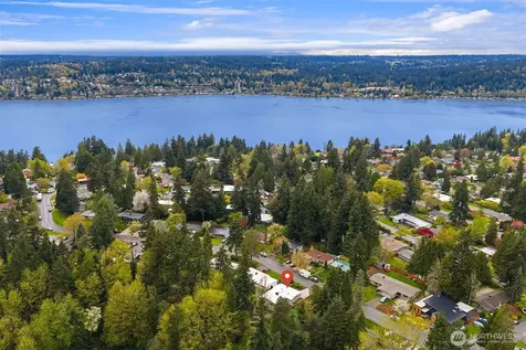 6279 NE 154th Street Kenmore WA 98028