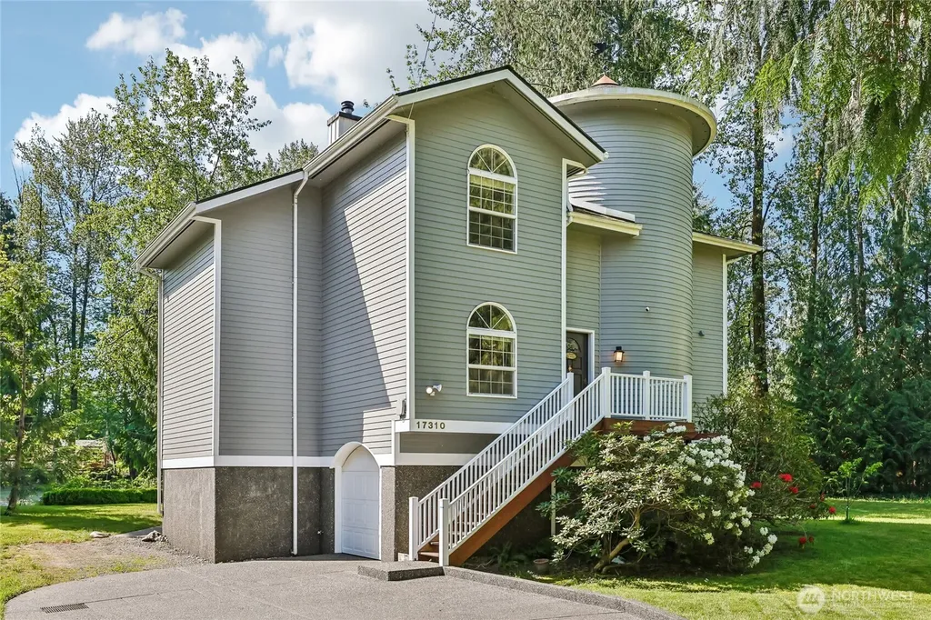 17310 116th Place NE Arlington WA 98223