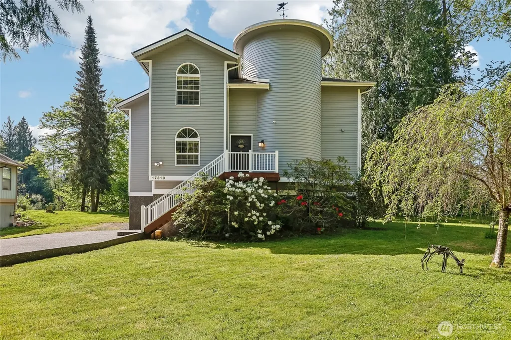 17310 116th Place NE Arlington WA 98223