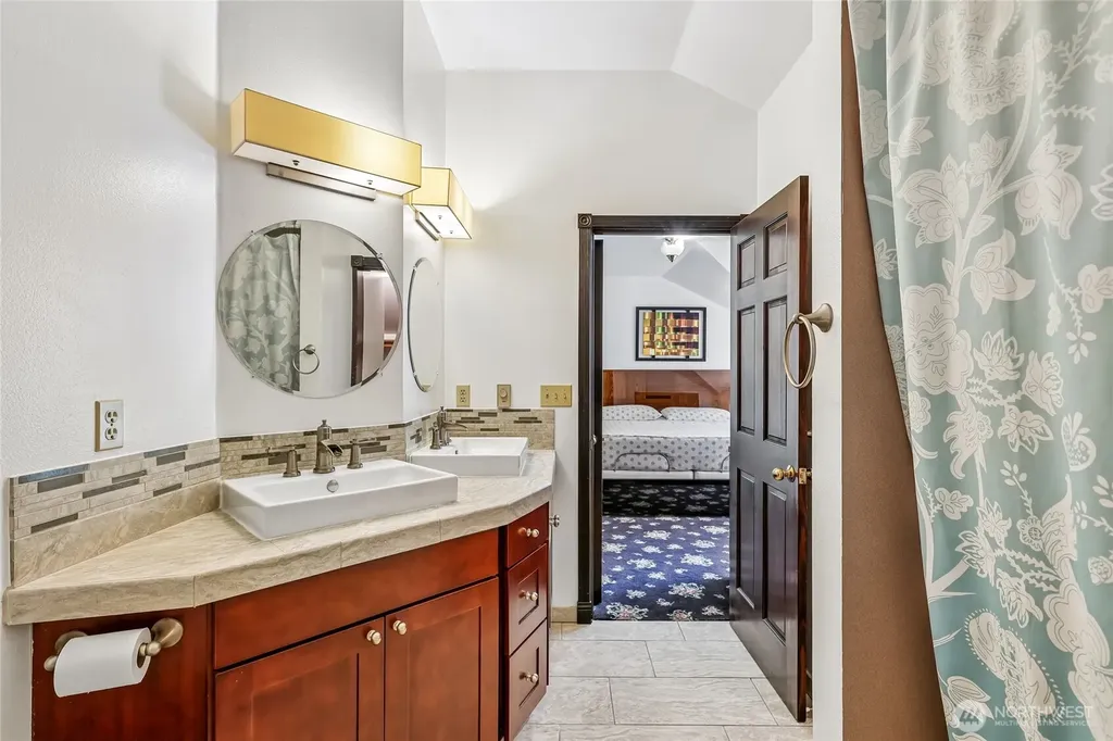 17310 116th Place NE Arlington WA 98223