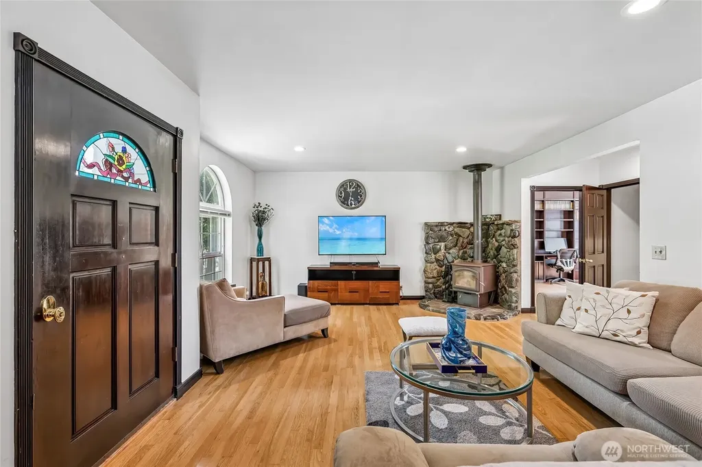 17310 116th Place NE Arlington WA 98223