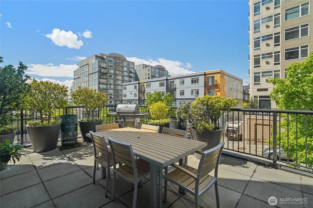 2721 1st Avenue Seattle WA 98121