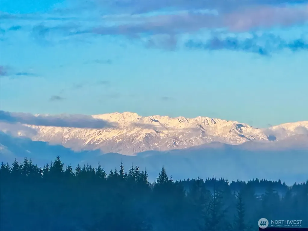 24628 Hillbend Lane NE Kingston WA 98346