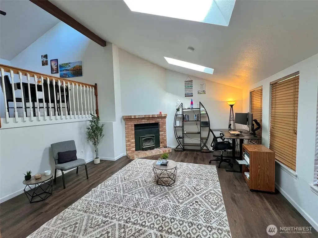 11524 SE 322nd Place Auburn WA 98092