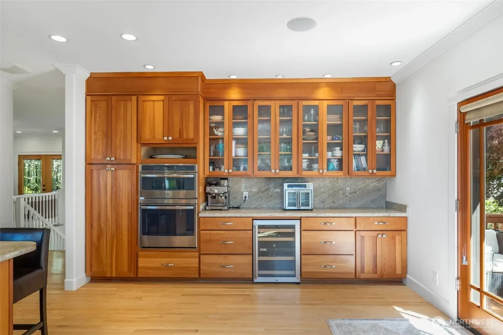801 W Barrett Street Seattle WA 98119