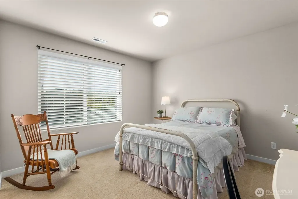 2032 Cantergrove Drive SE Lacey WA 98503