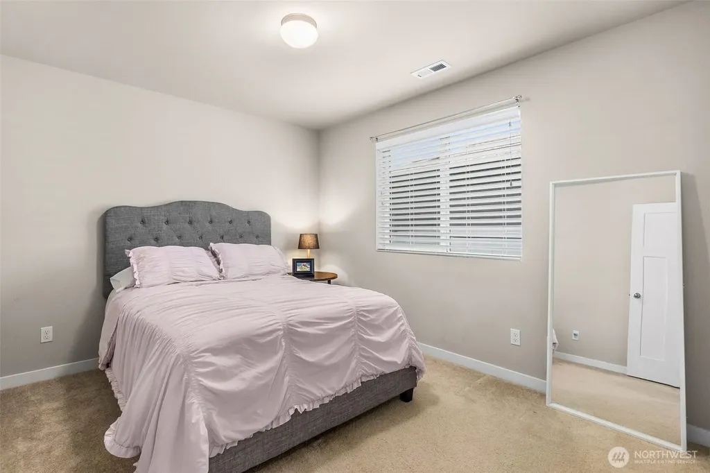 2032 Cantergrove Drive SE Lacey WA 98503