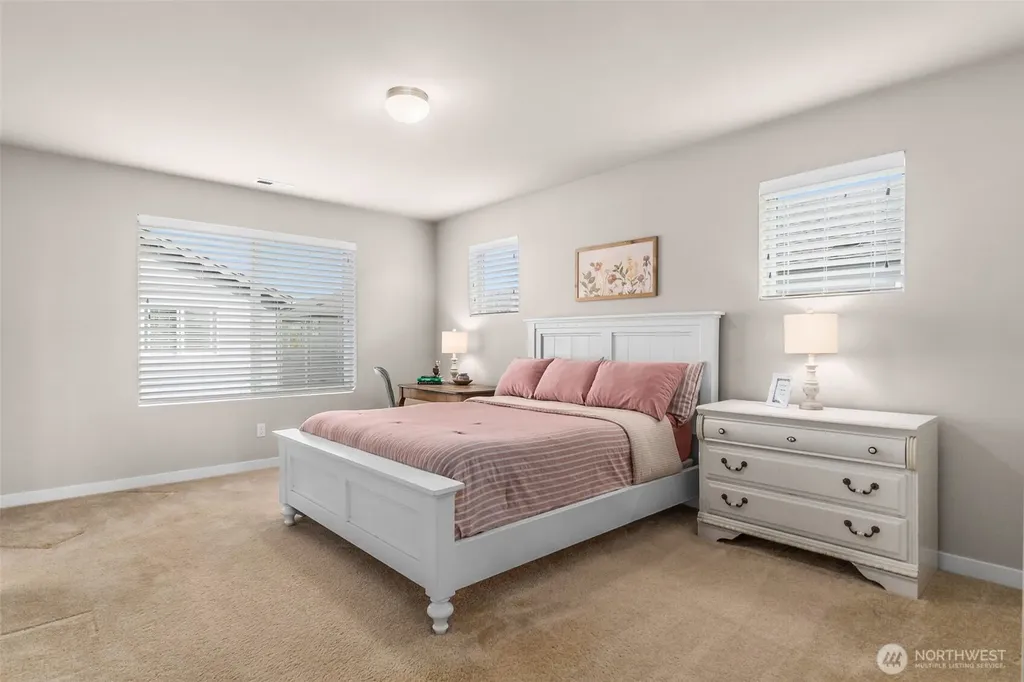 2032 Cantergrove Drive SE Lacey WA 98503
