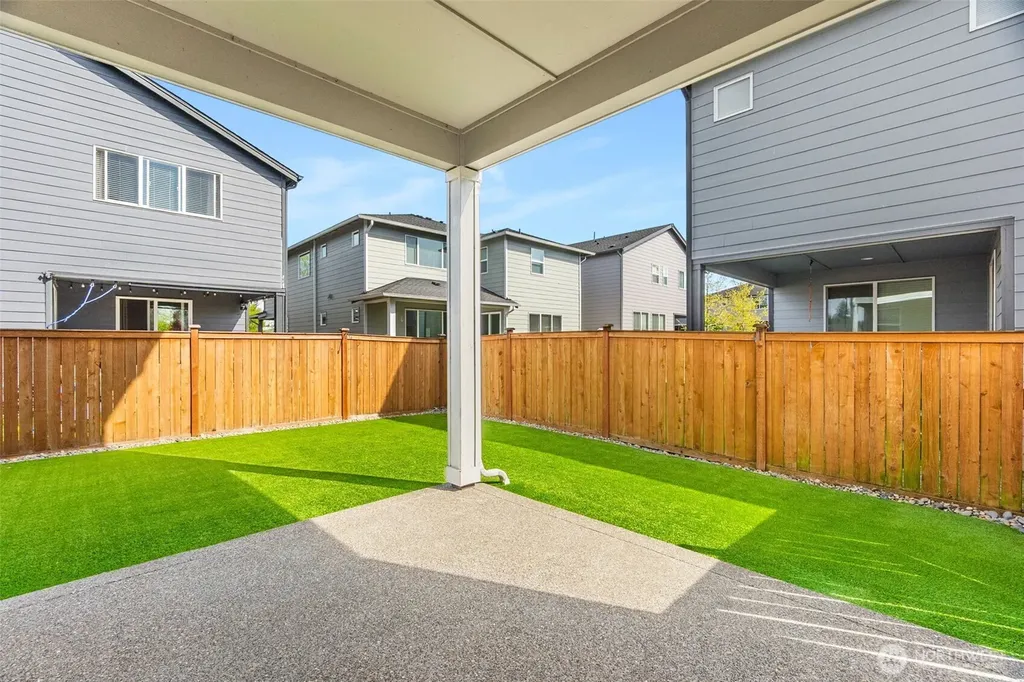 2032 Cantergrove Drive SE Lacey WA 98503