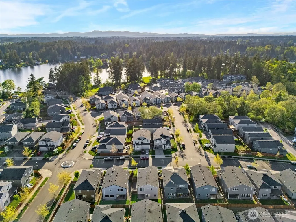 2032 Cantergrove Drive SE Lacey WA 98503