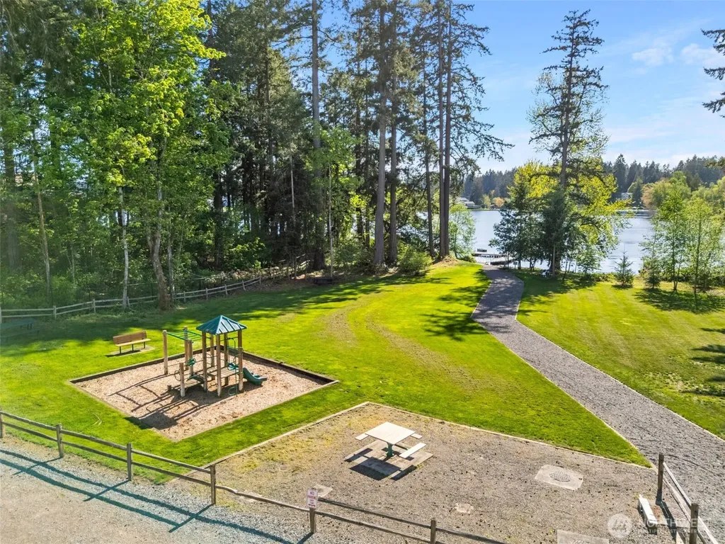 2032 Cantergrove Drive SE Lacey WA 98503