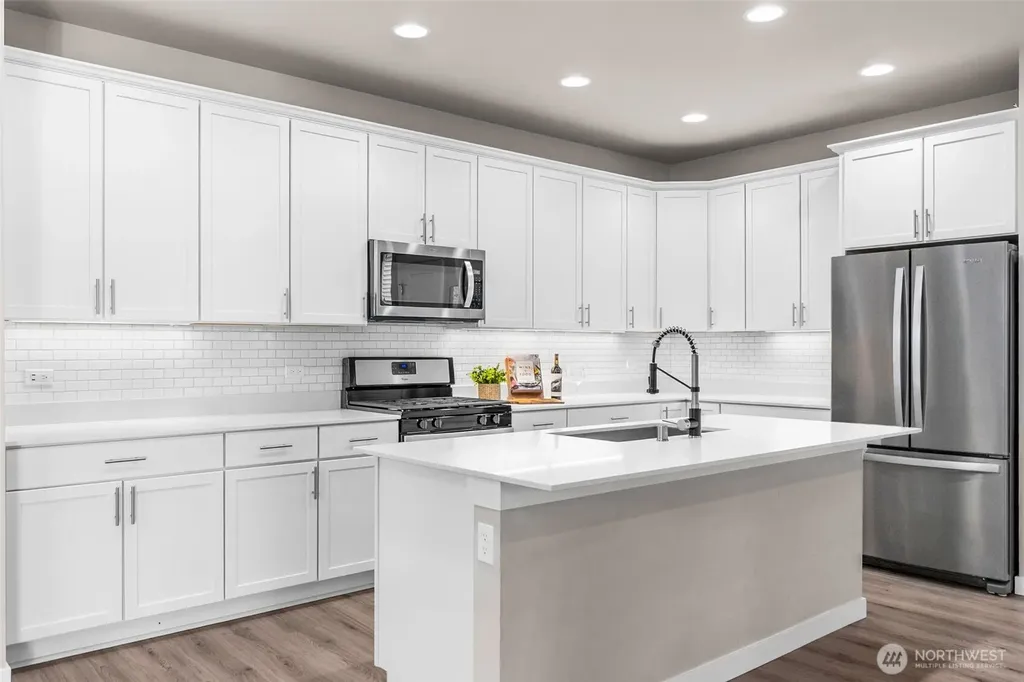 2032 Cantergrove Drive SE Lacey WA 98503