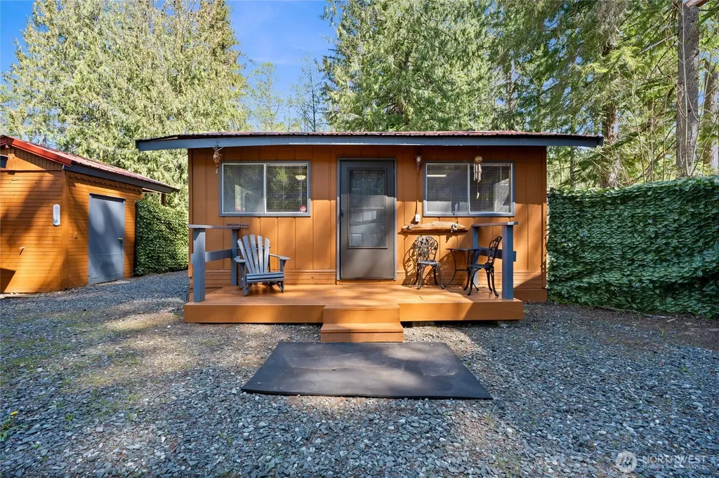271 Skate Creek Road Ashford WA 98304