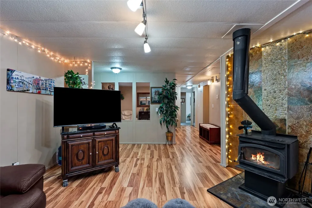 271 Skate Creek Road Ashford WA 98304