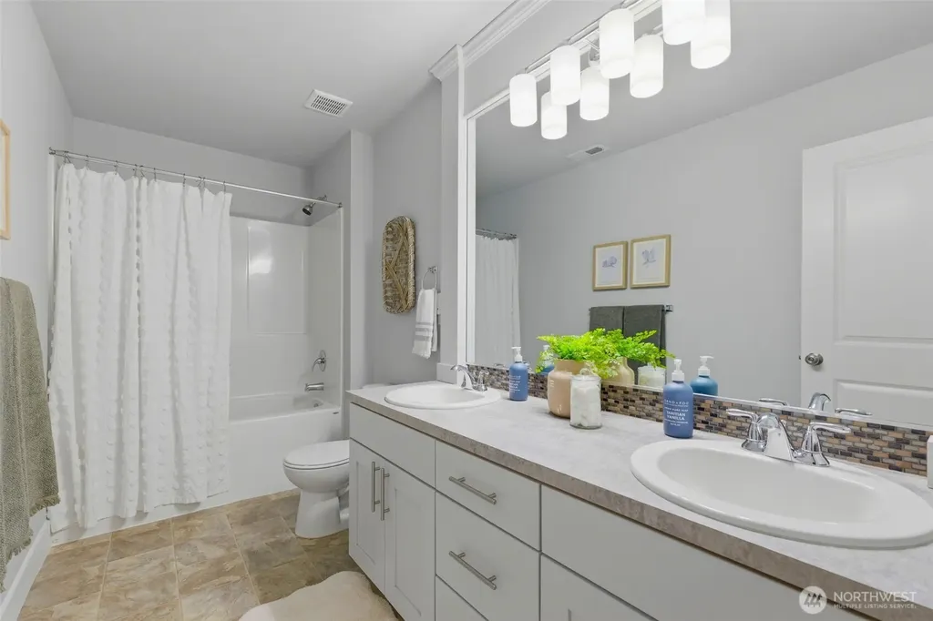 5609 Makovich Place Gig Harbor WA 98335