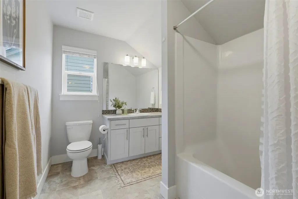5609 Makovich Place Gig Harbor WA 98335