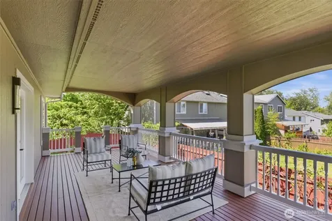 10718 SE 268th Street Kent WA 98030