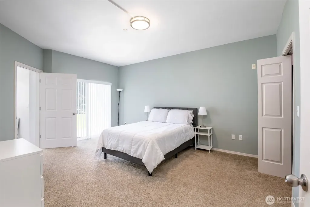 4714 Fairwood Boulevard NE Tacoma WA 98422