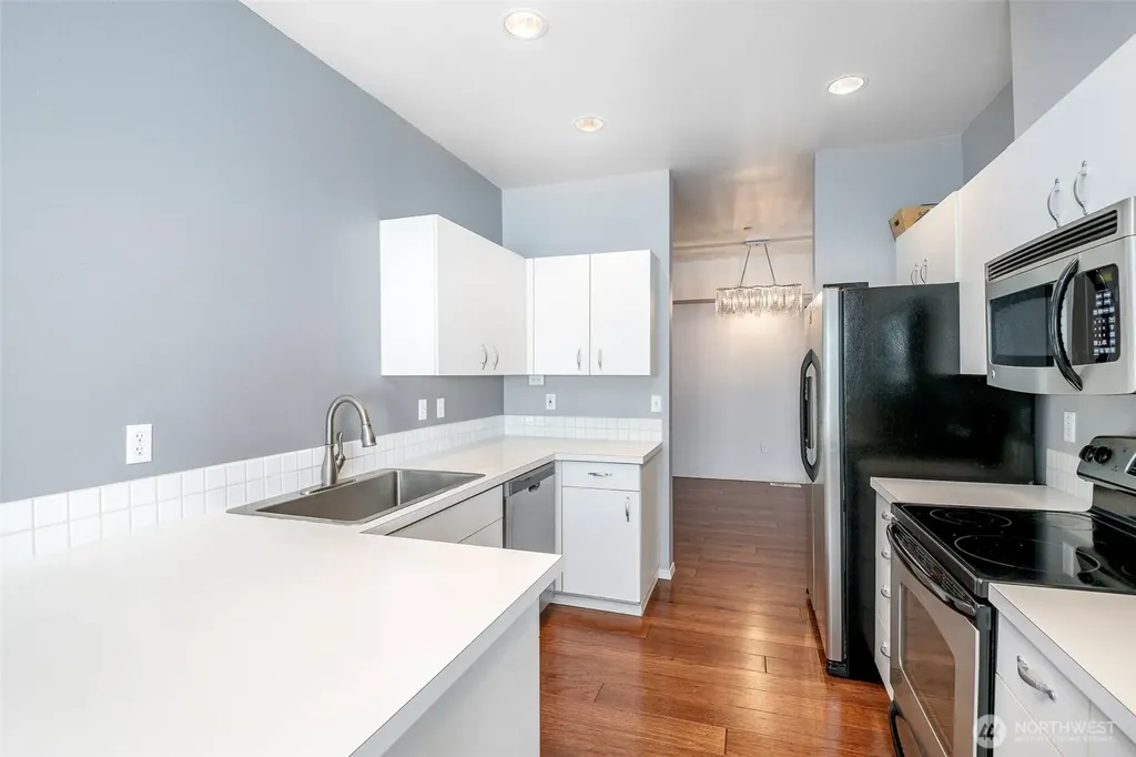 4714 Fairwood Boulevard NE Tacoma WA 98422