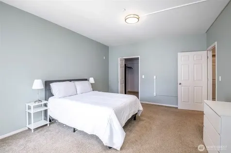 4714 Fairwood Boulevard NE Tacoma WA 98422