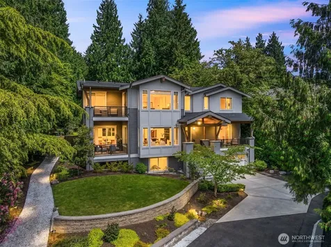 12914 63rd Avenue NE Kirkland WA 98034