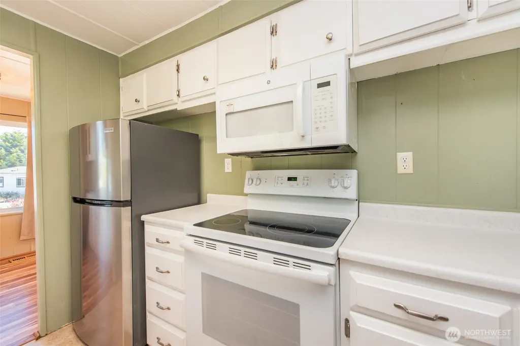 921 S 3rd Avenue Sequim WA 98382