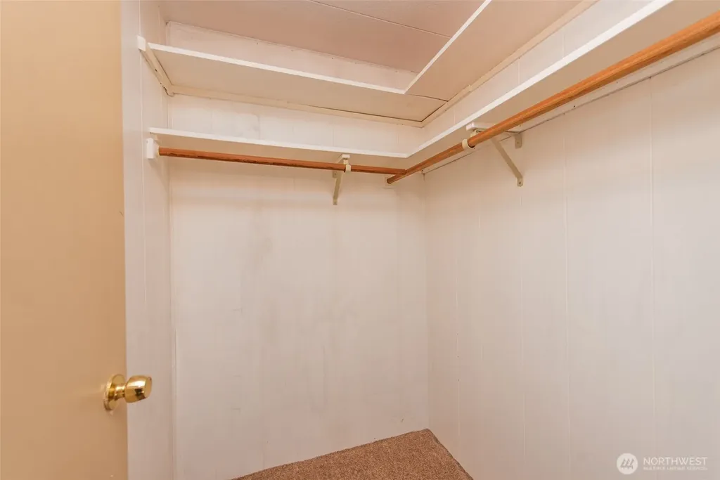 921 S 3rd Avenue Sequim WA 98382